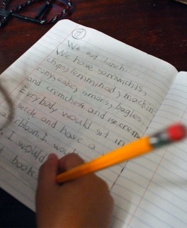 NOS PREPARAMOS PARA PARTICIPAR EN EL CERTAMEN LITERARIO